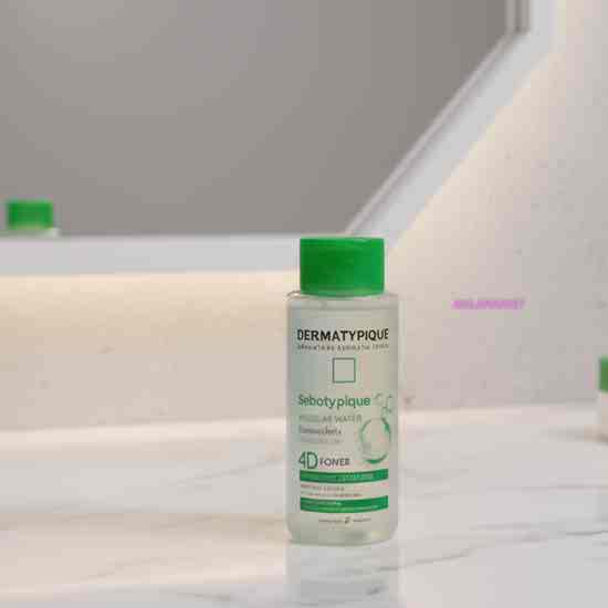 میسلار واتر پوست چرب درماتیپیک